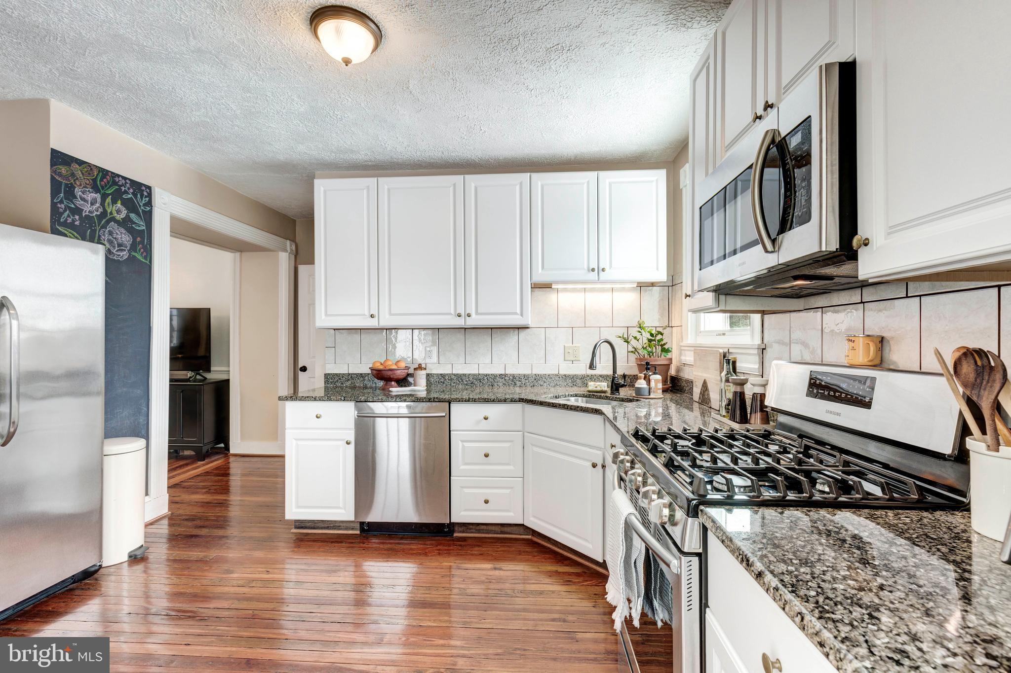 PLEASANT HILLS - Residential