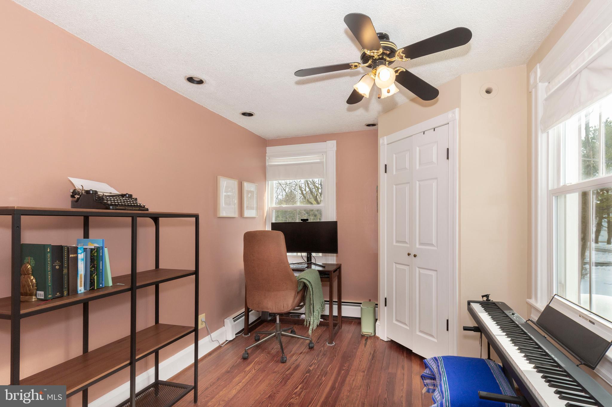 PLEASANT HILLS - Residential