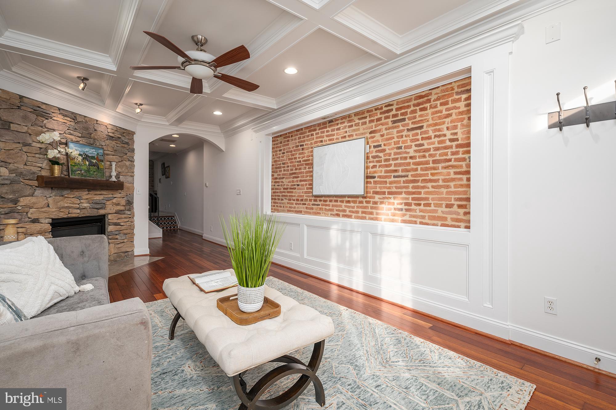 CANTON - Residential