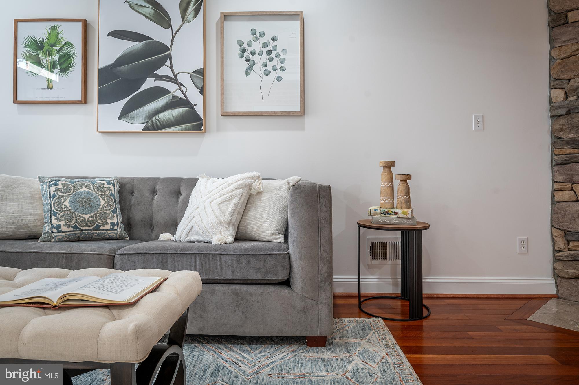 CANTON - Residential