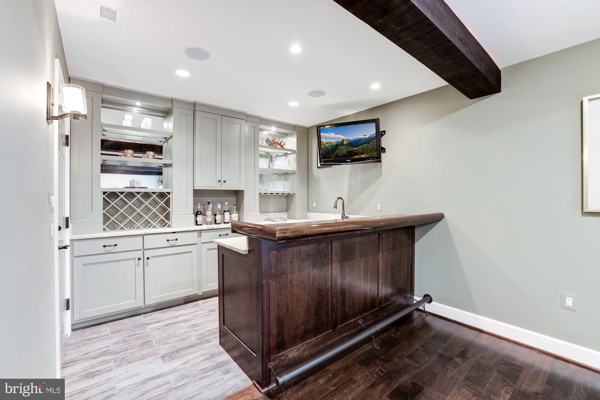 FRANKLIN PARK - Residential