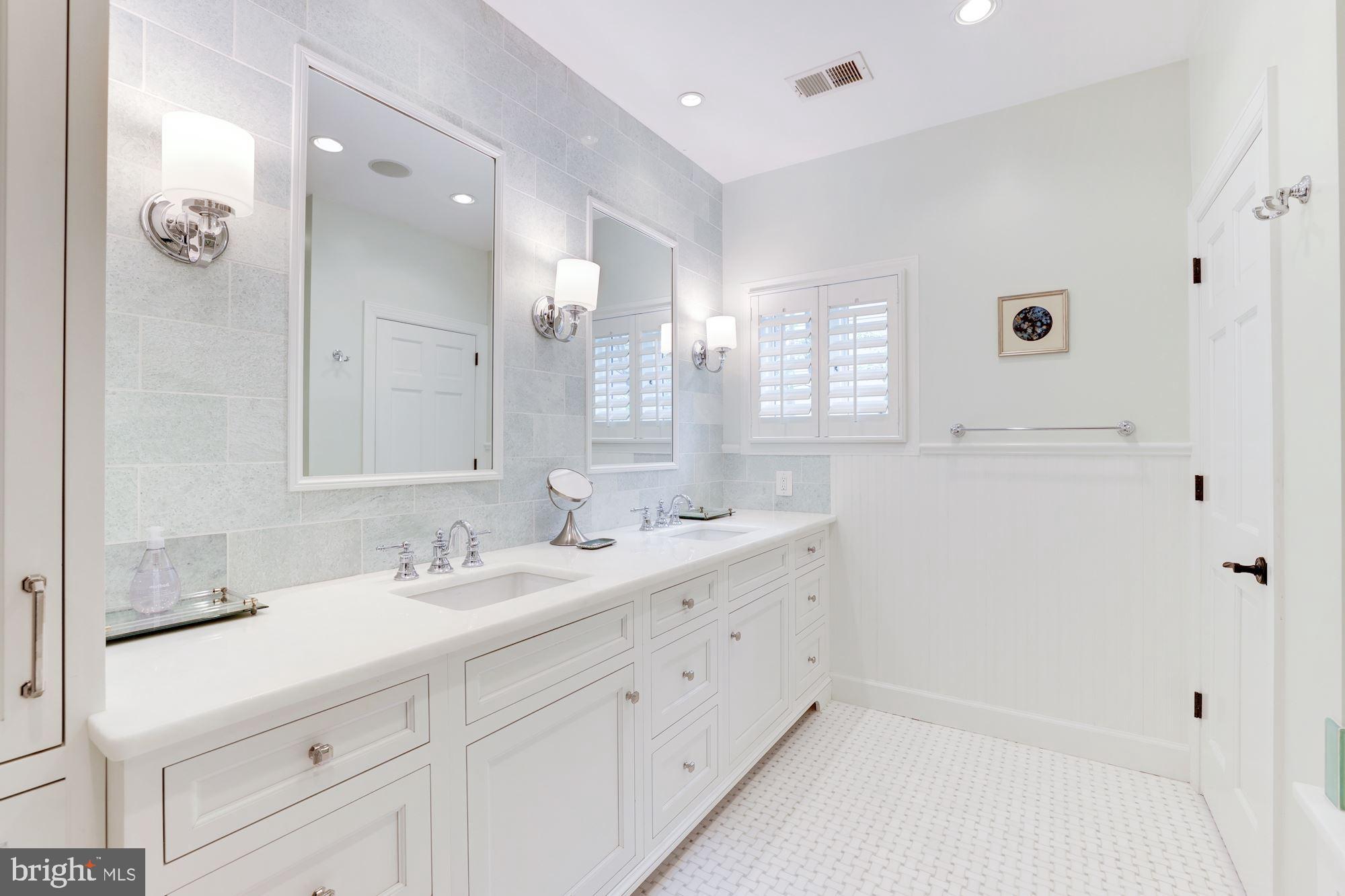 FRANKLIN PARK - Residential