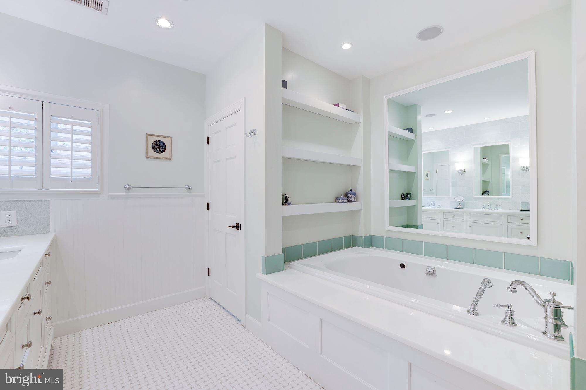 FRANKLIN PARK - Residential