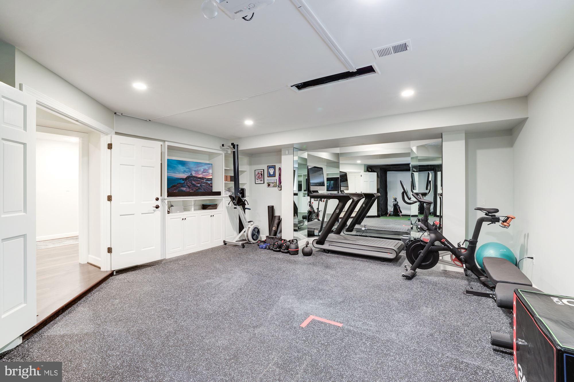 FRANKLIN PARK - Residential