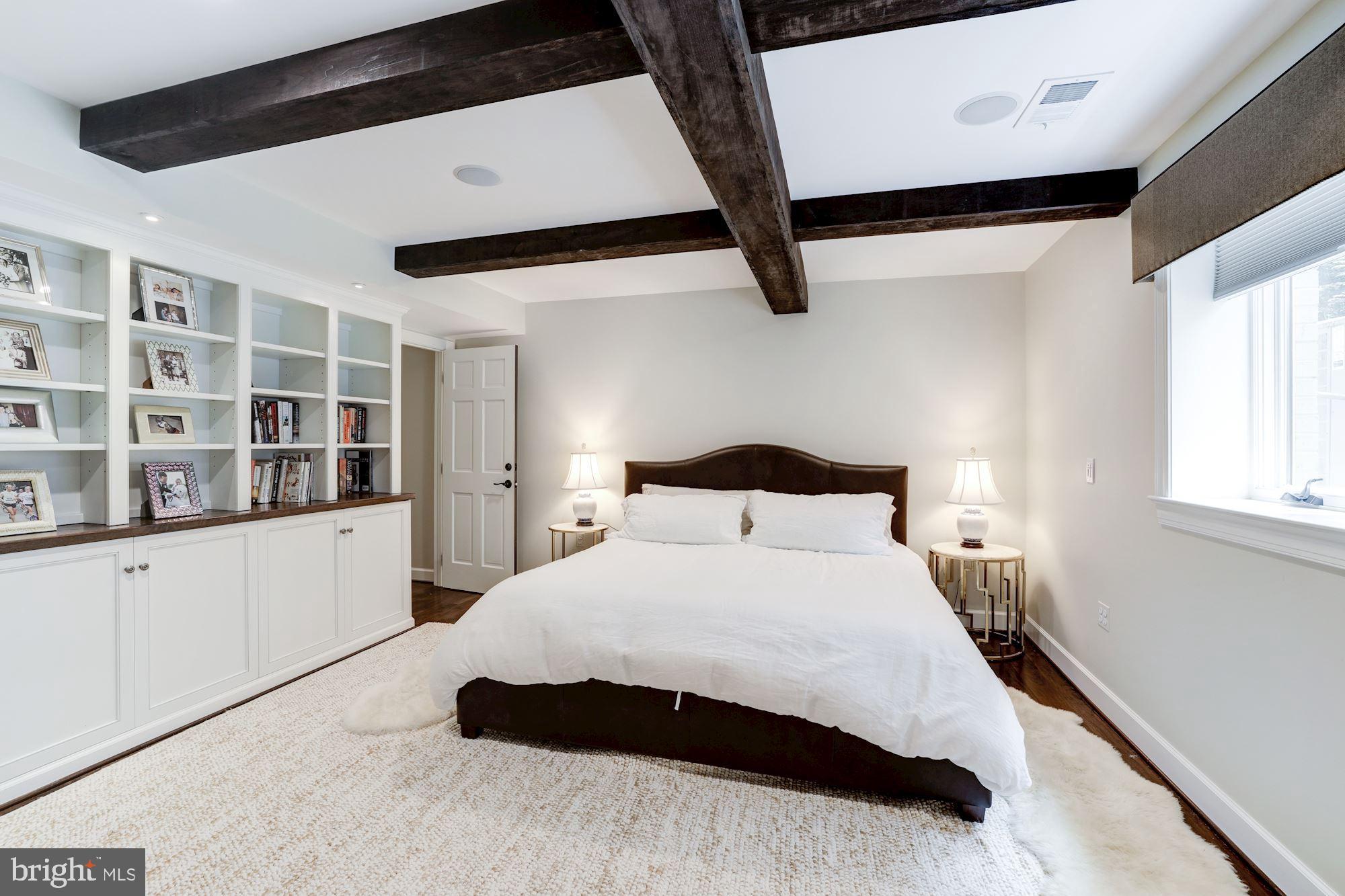 FRANKLIN PARK - Residential