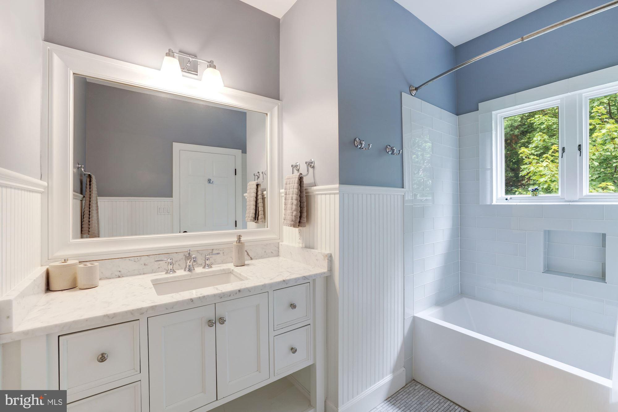 FRANKLIN PARK - Residential