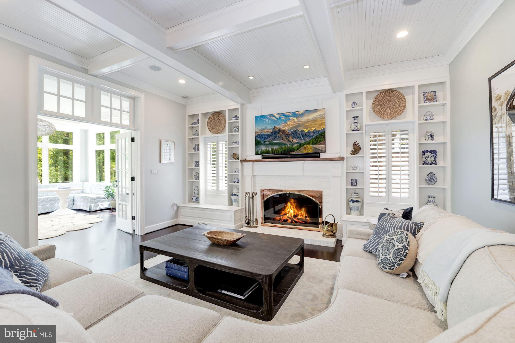 FRANKLIN PARK - Residential