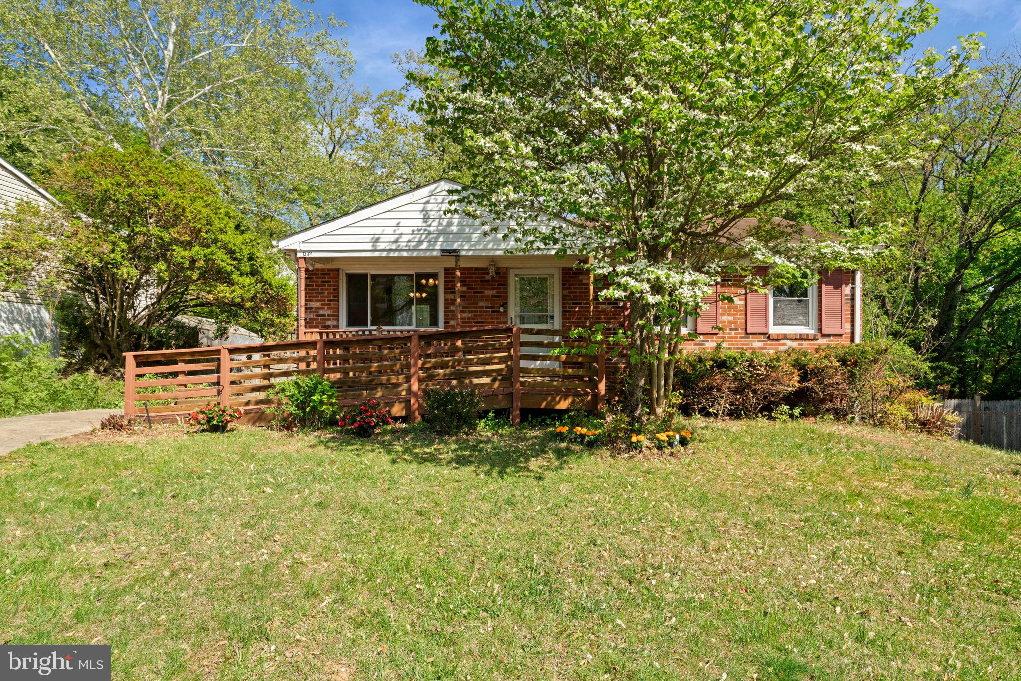 13911 LYNHURST DRIVE