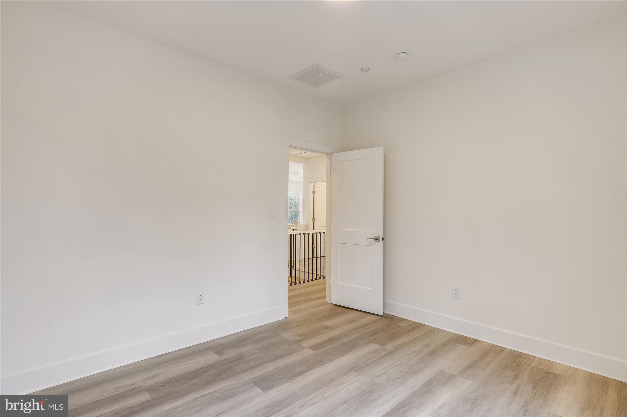 NORTH SPRINGBROOK - Residential Lease