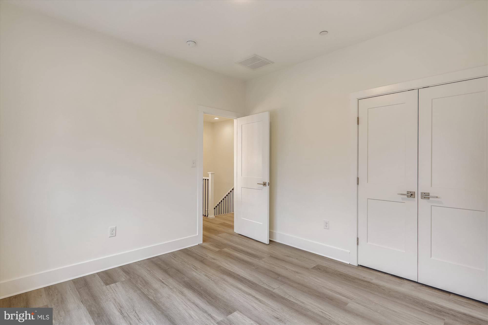 NORTH SPRINGBROOK - Residential Lease