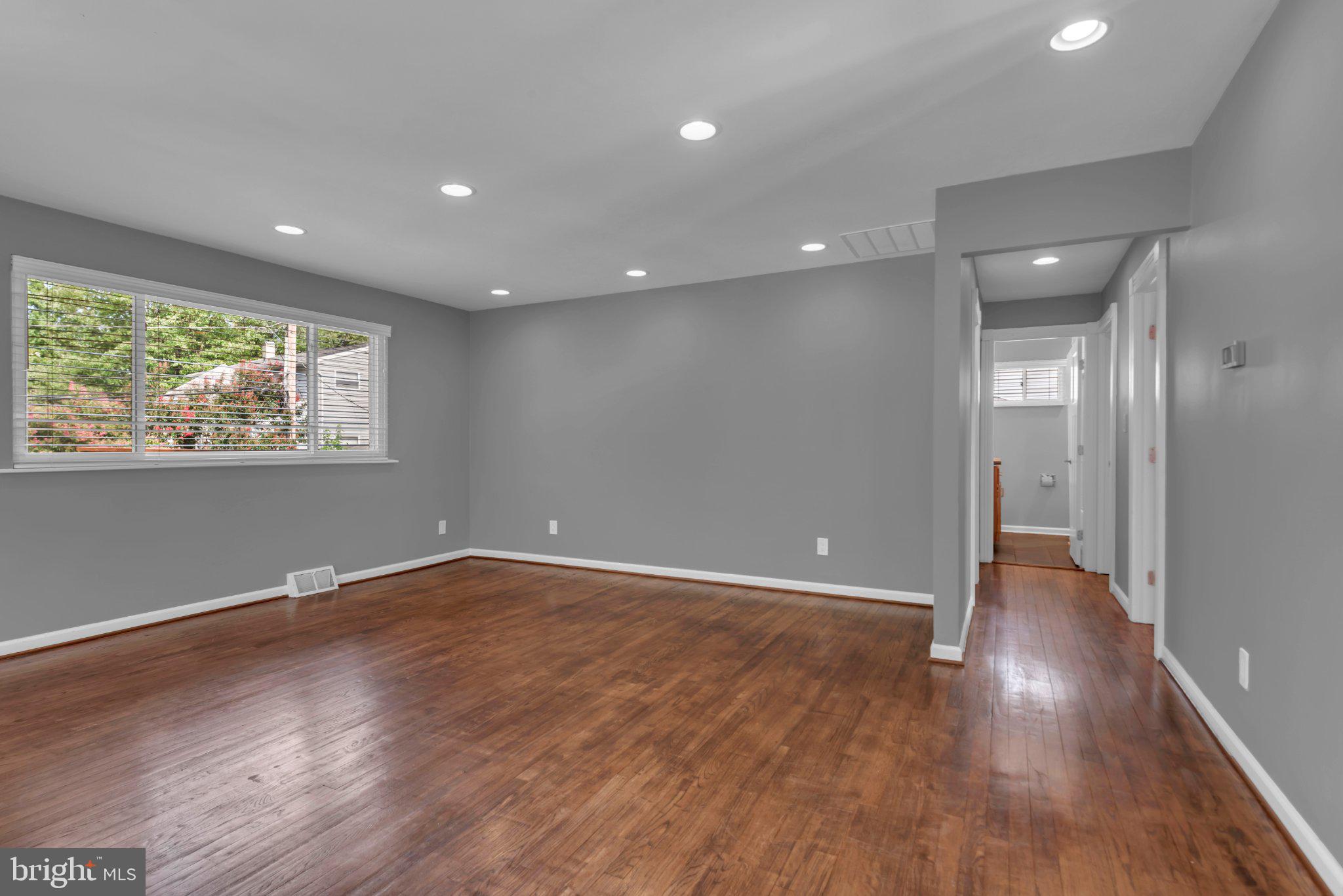 214 CROSS CREEK DRIVE