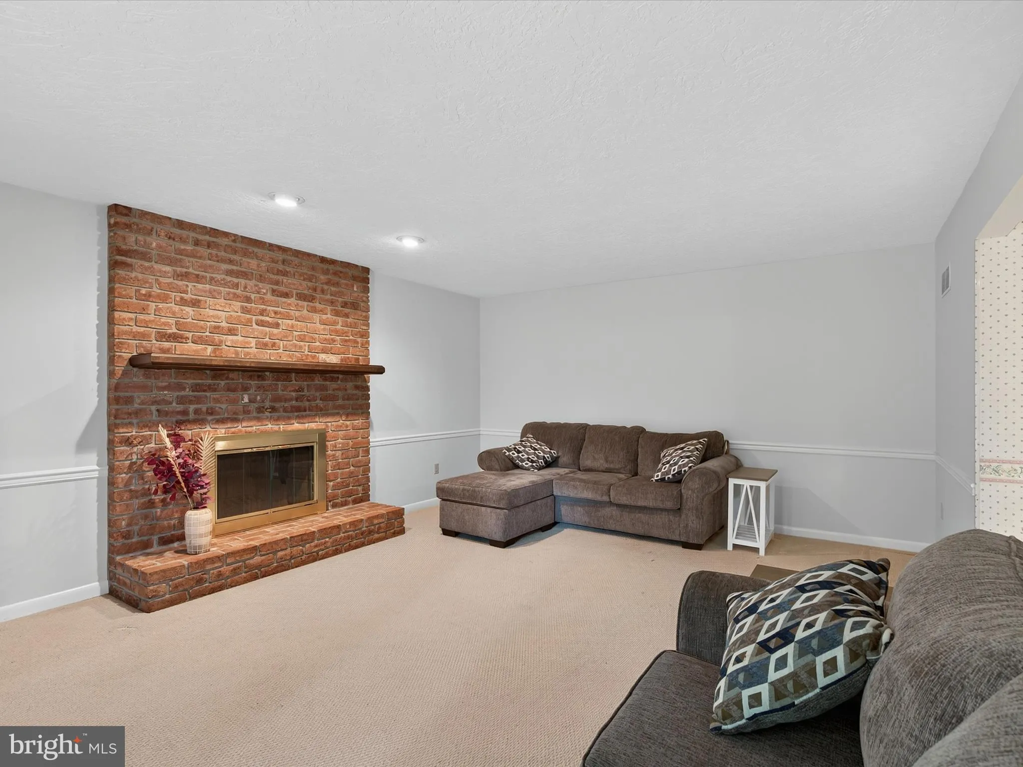 York, Pennsylvania 17408, United States, 3 Bedrooms Bedrooms, ,2 BathroomsBathrooms,Residential,Pending,191722