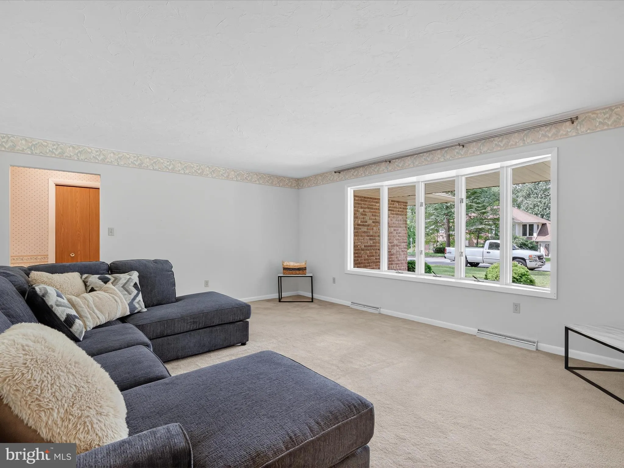 York, Pennsylvania 17408, United States, 3 Bedrooms Bedrooms, ,2 BathroomsBathrooms,Residential,Pending,191722