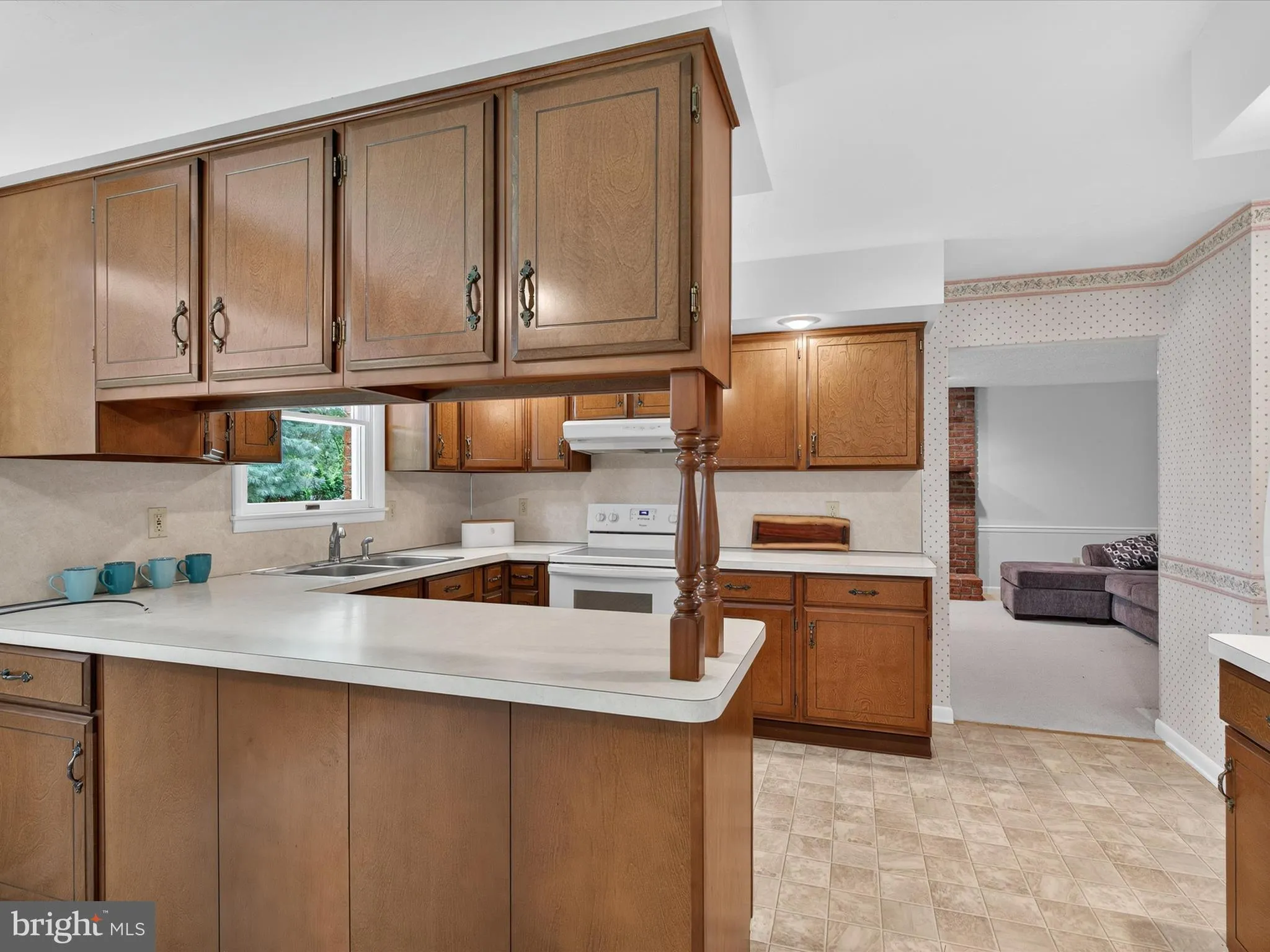 York, Pennsylvania 17408, United States, 3 Bedrooms Bedrooms, ,2 BathroomsBathrooms,Residential,Pending,191722