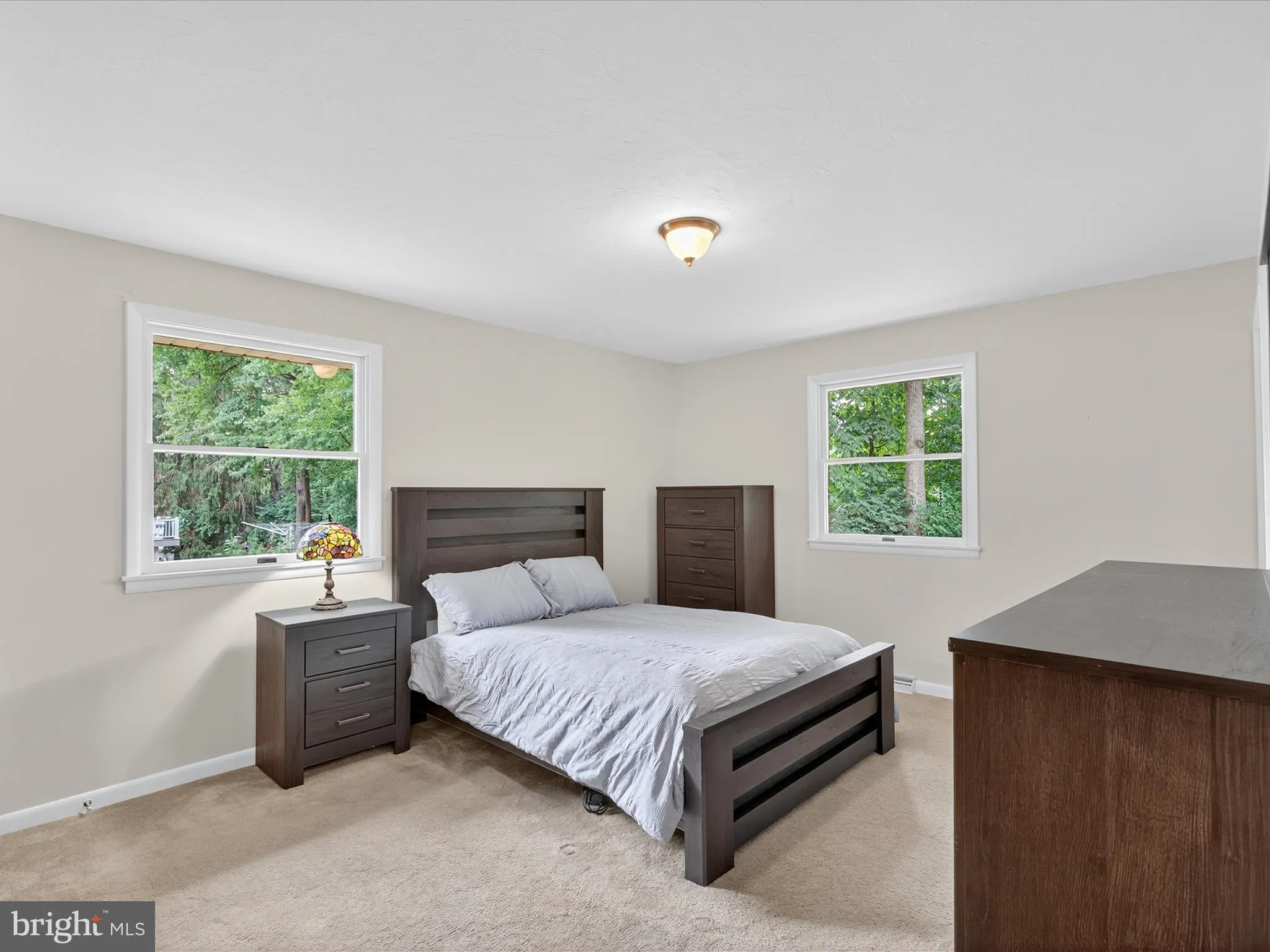 York, Pennsylvania 17408, United States, 3 Bedrooms Bedrooms, ,2 BathroomsBathrooms,Residential,Pending,191722