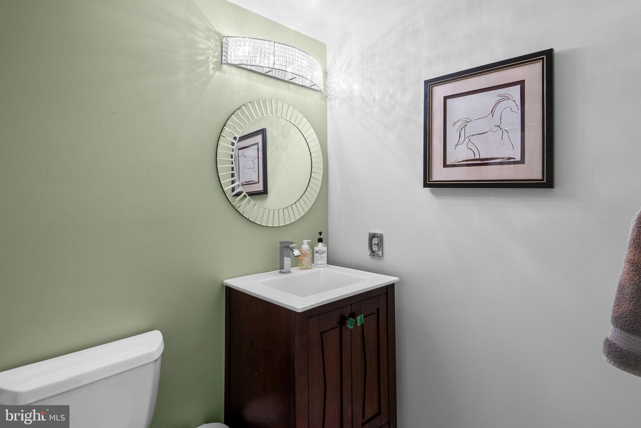 OAK POND - Residential