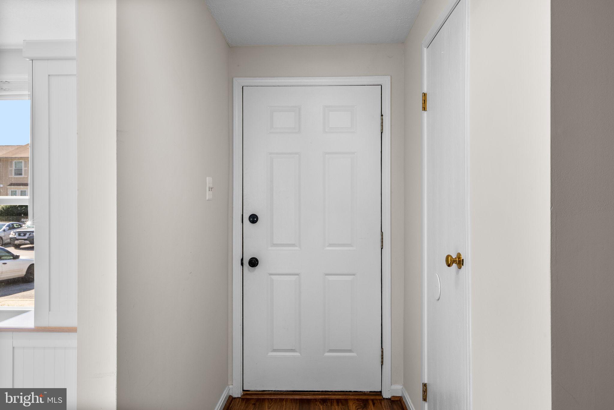 OAK POND - Residential