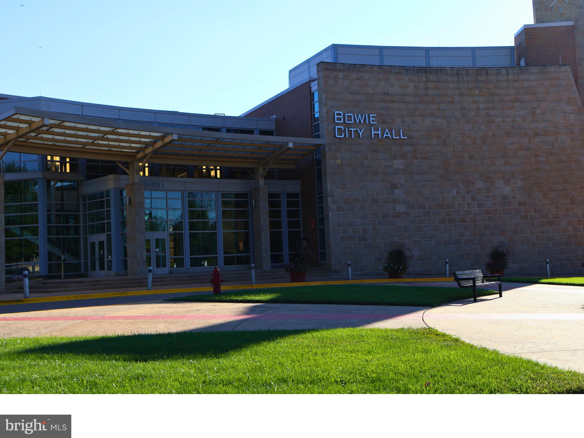 OAK POND - Residential