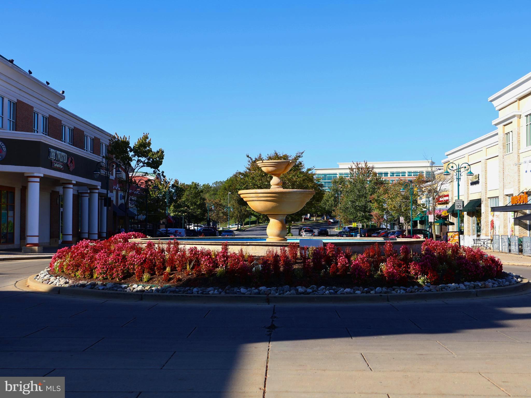 OAK POND - Residential