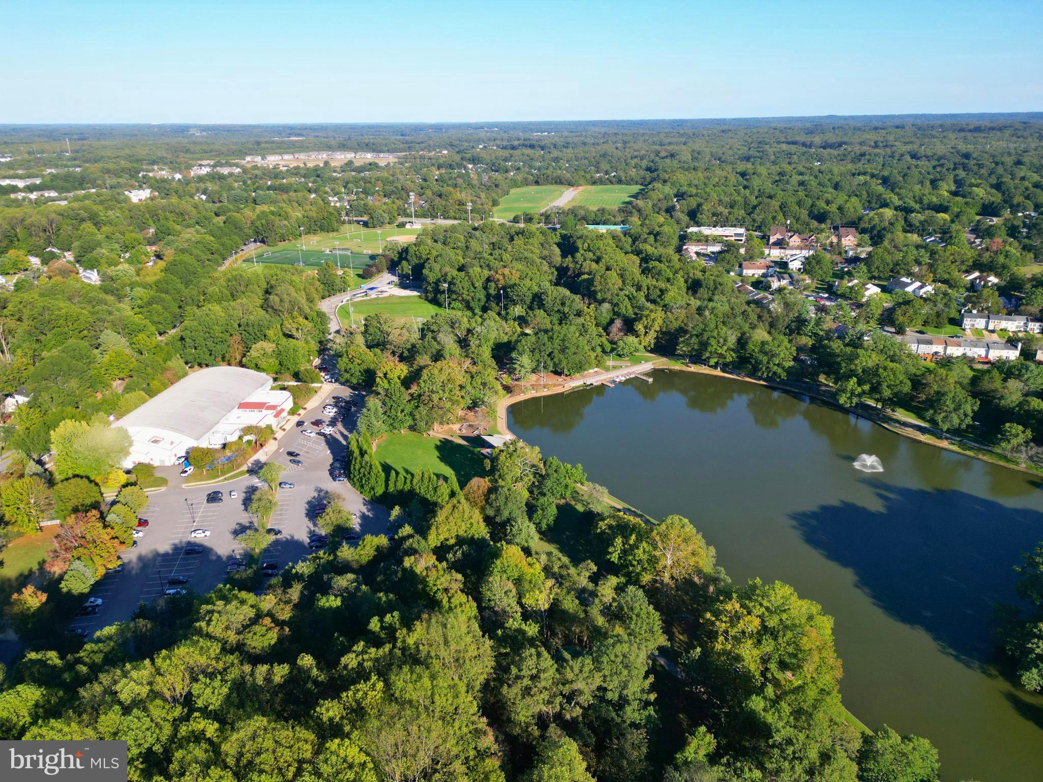 OAK POND - Residential