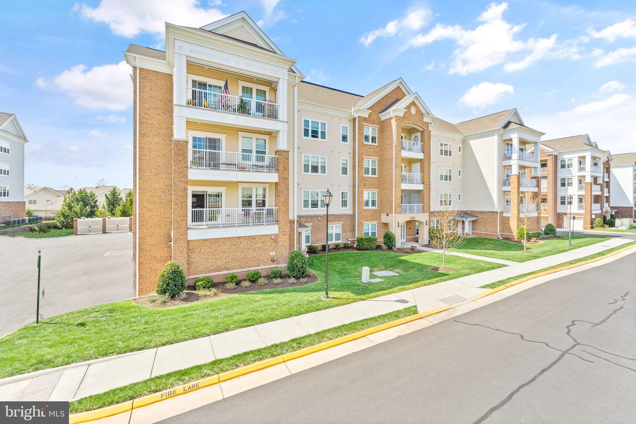 POTOMAC GREEN CONDOMINIUM - Residential