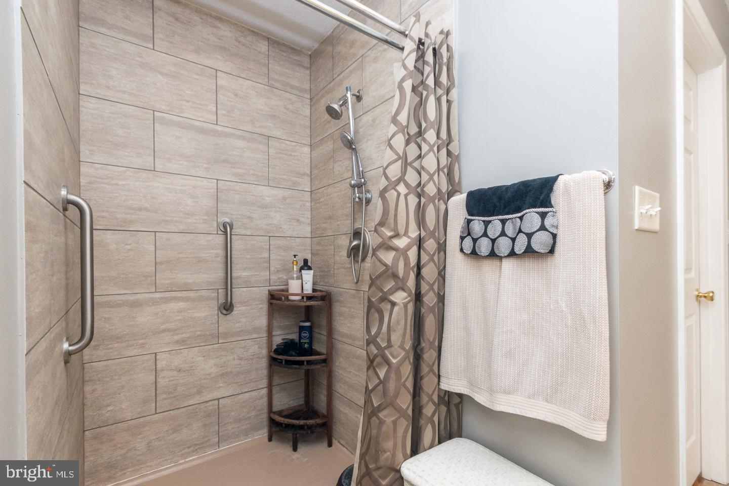 BUNKER HILL HEIGHTS - Residential