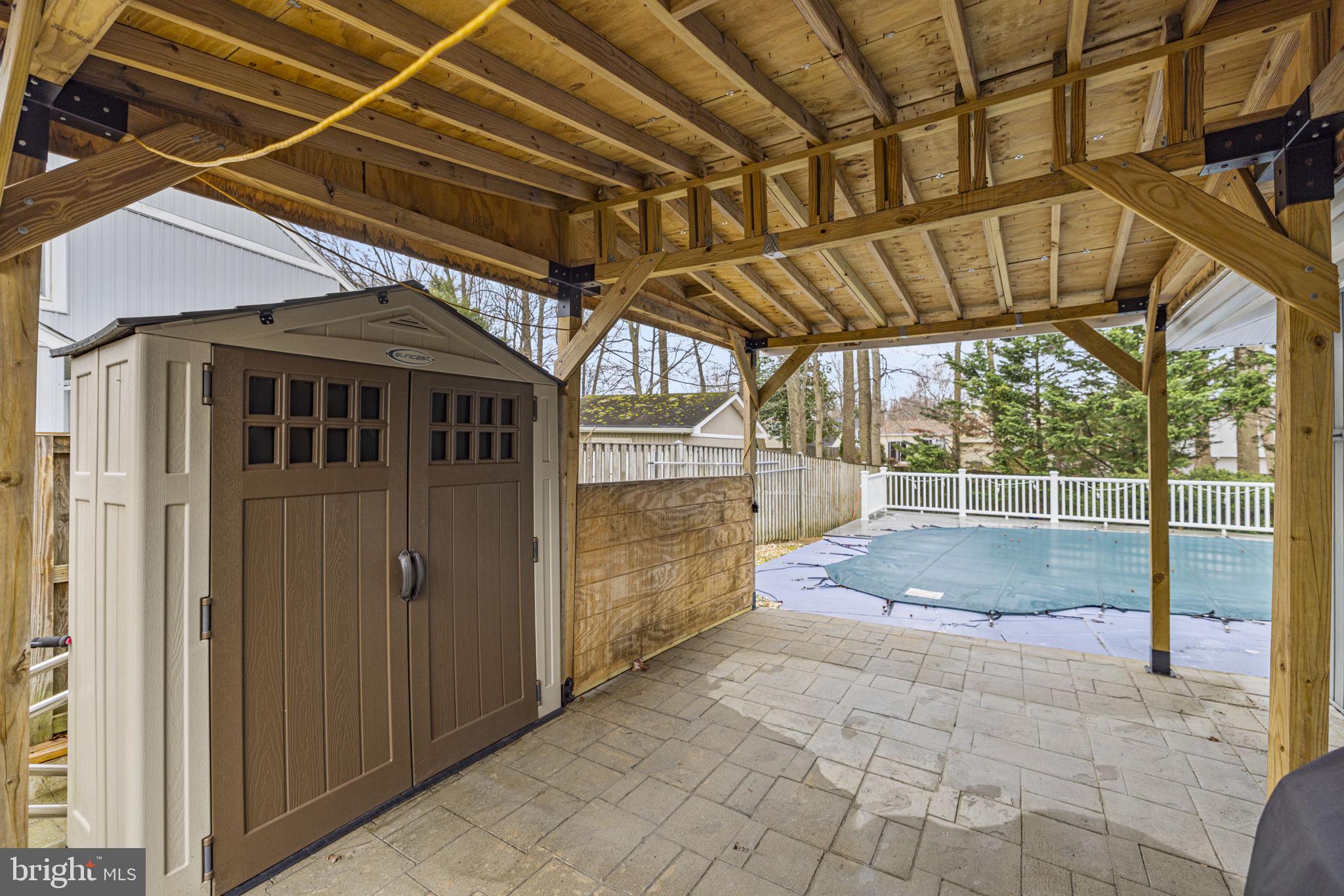 BONNIE BRAE - Residential