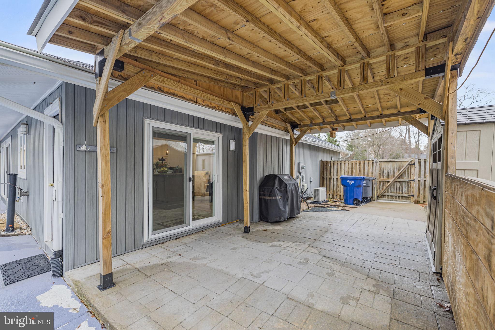 BONNIE BRAE - Residential