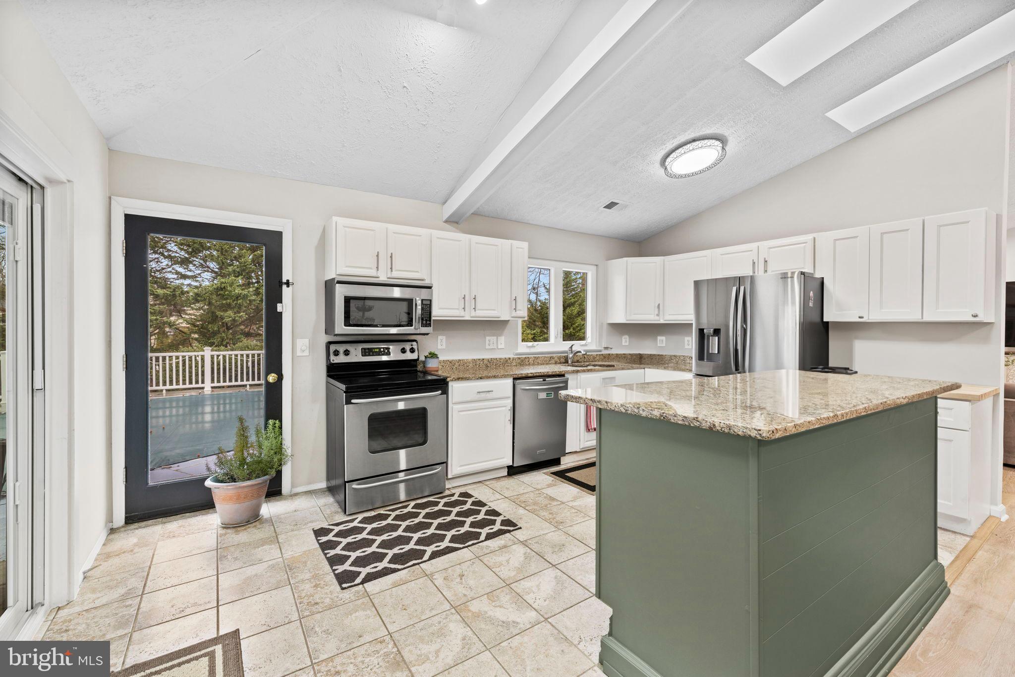 BONNIE BRAE - Residential