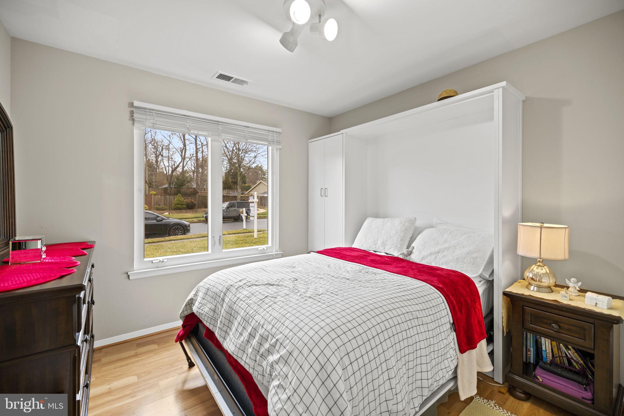 BONNIE BRAE - Residential