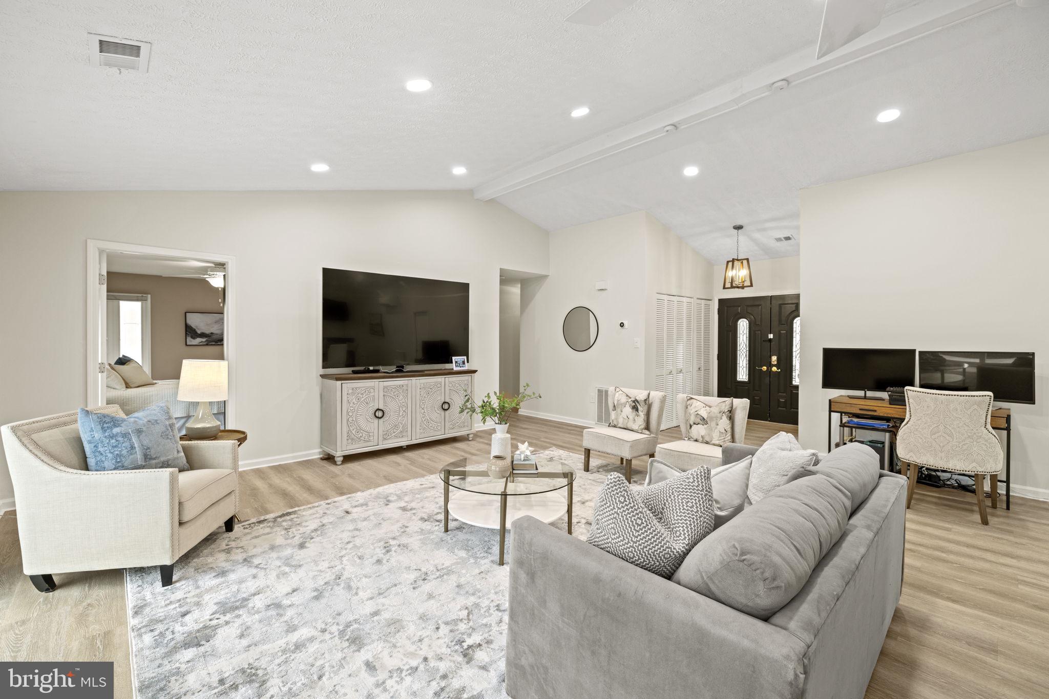 BONNIE BRAE - Residential