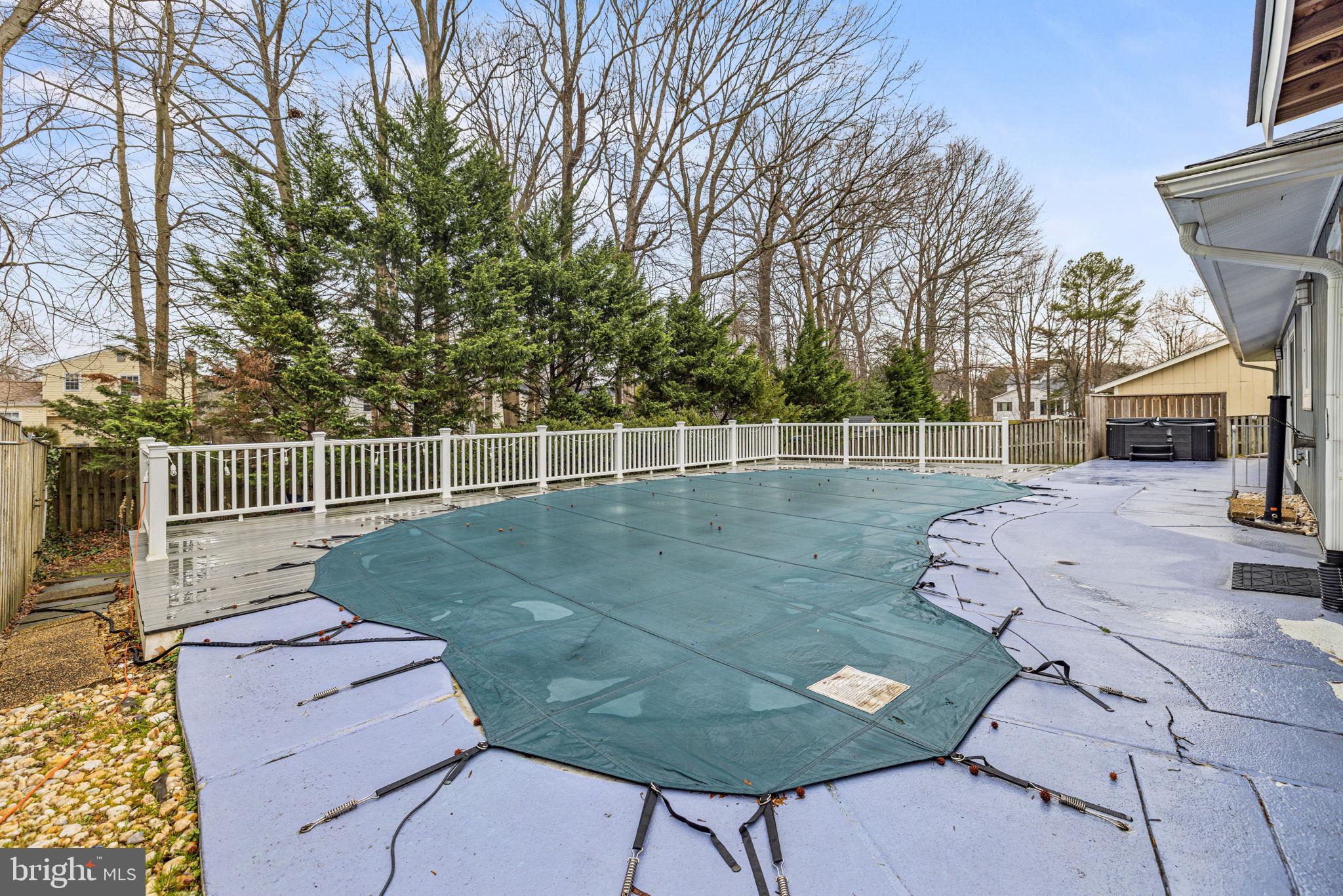 BONNIE BRAE - Residential