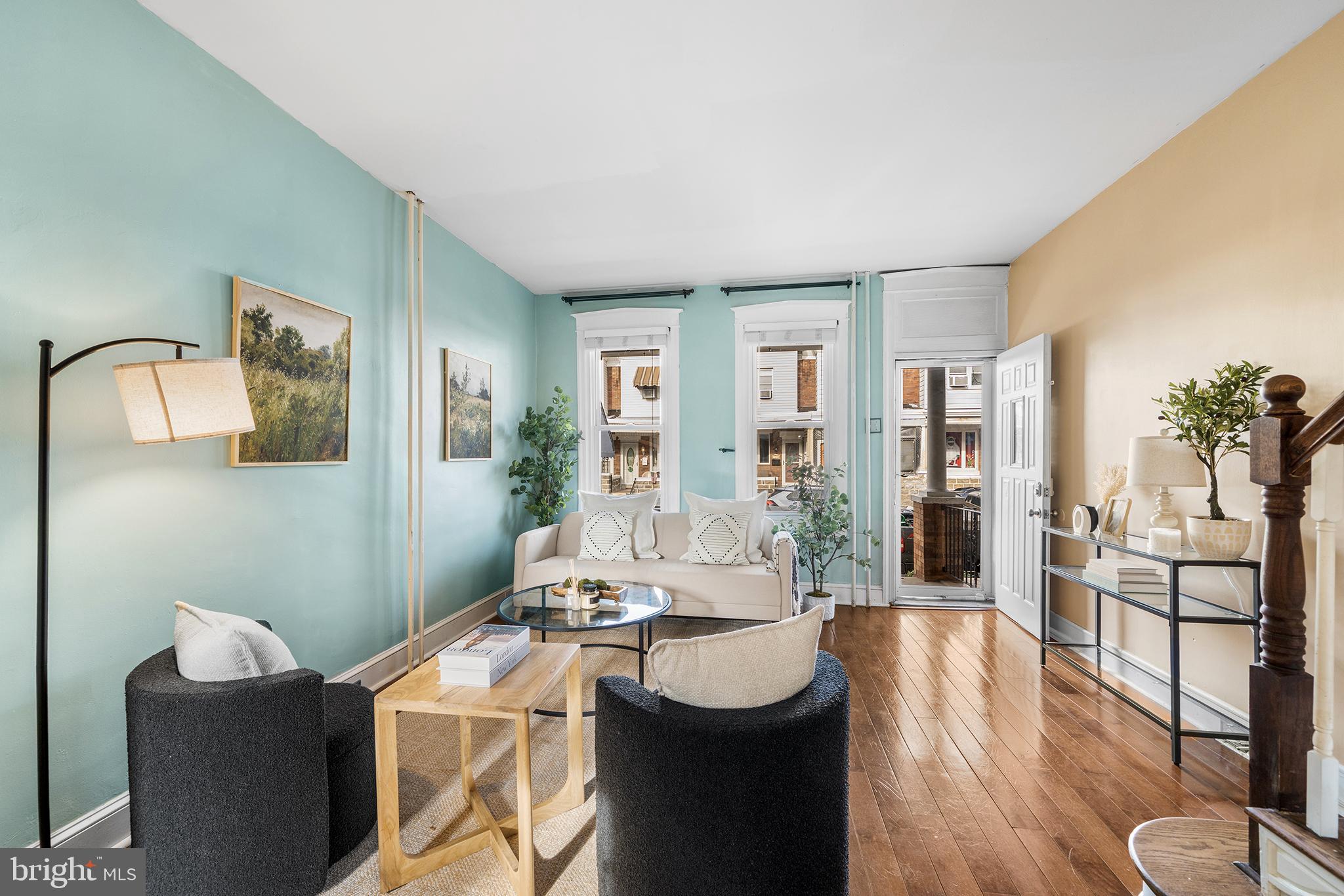 PORT RICHMOND - Residential