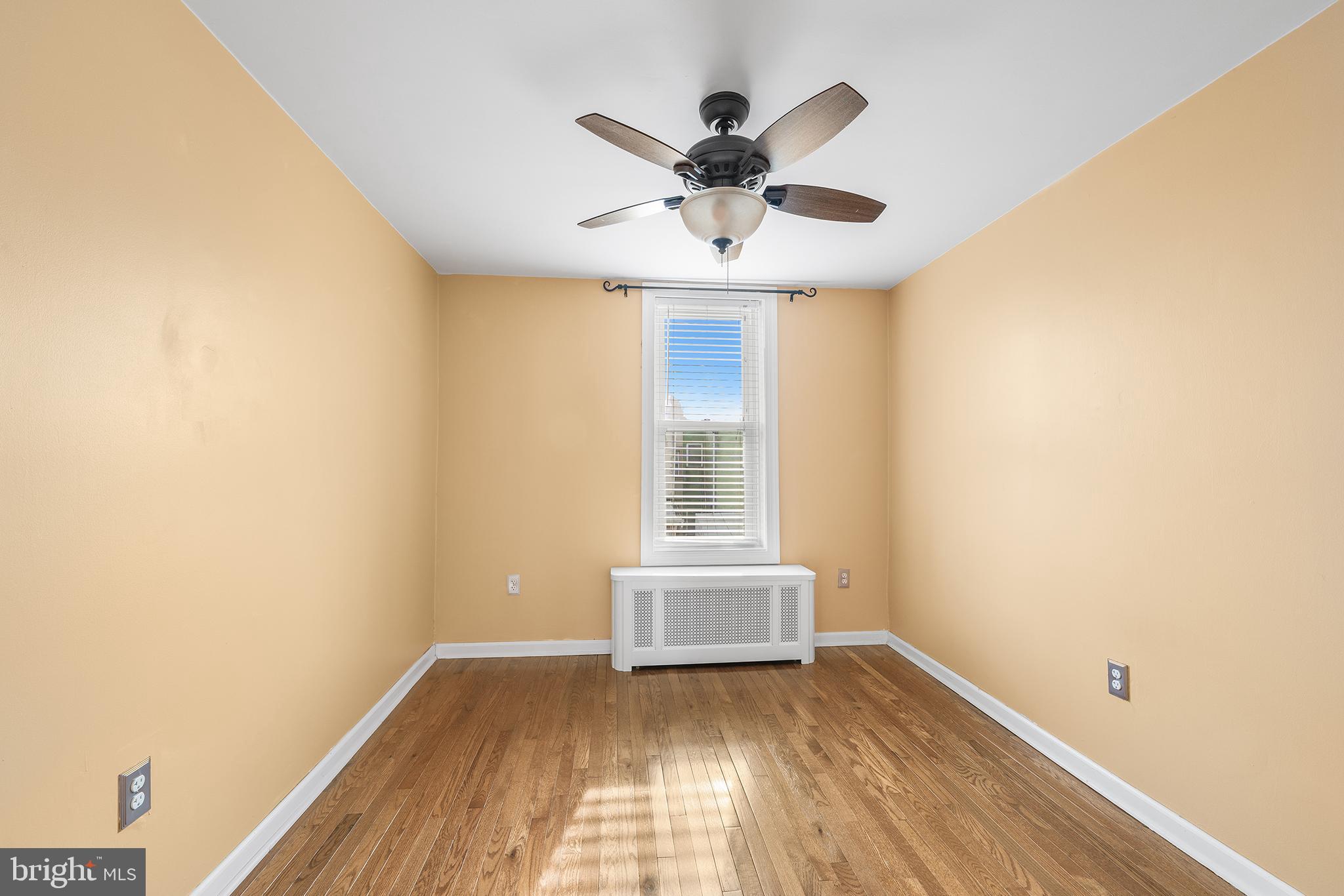 PORT RICHMOND - Residential