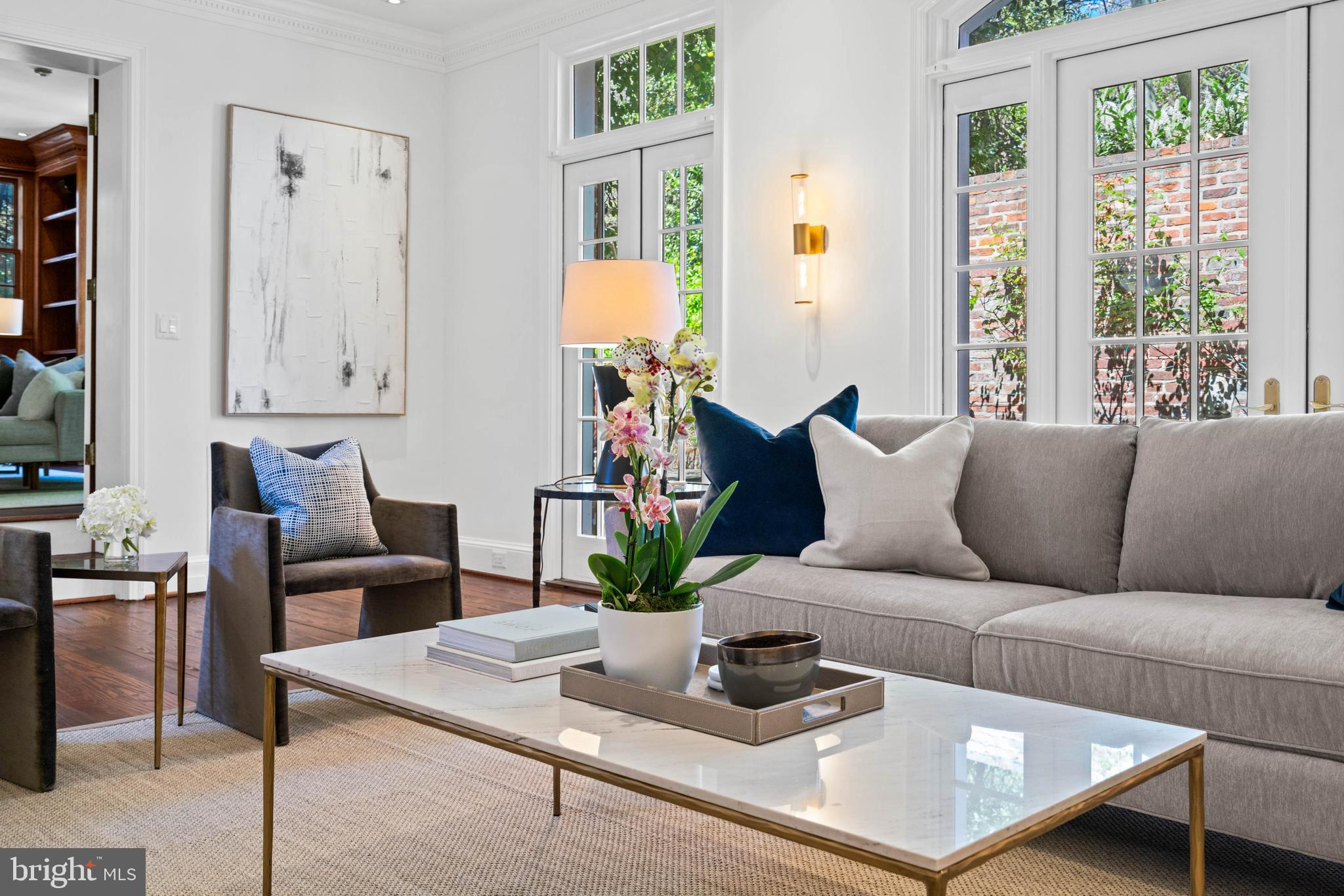 GEORGETOWN - Residential