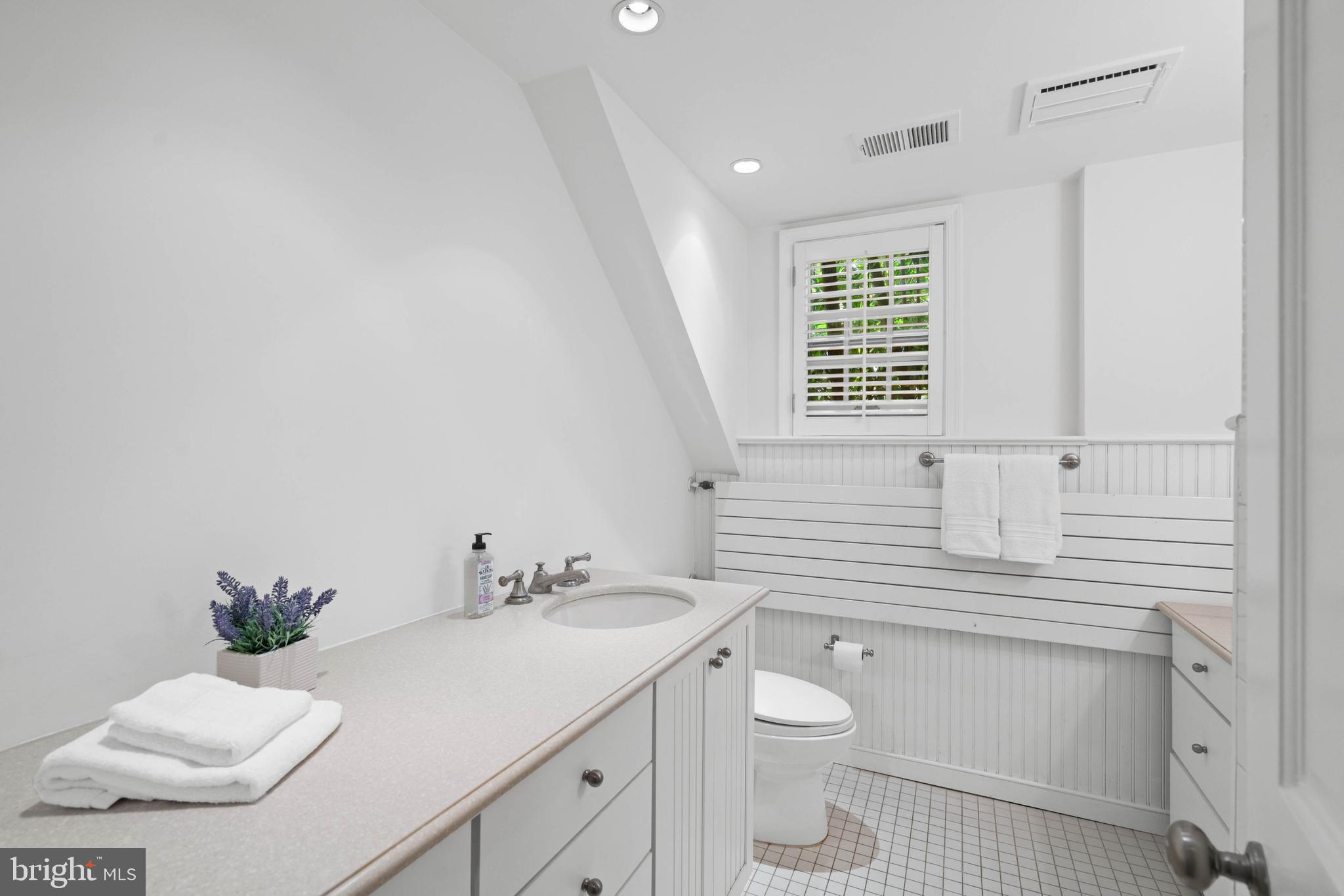 GEORGETOWN - Residential