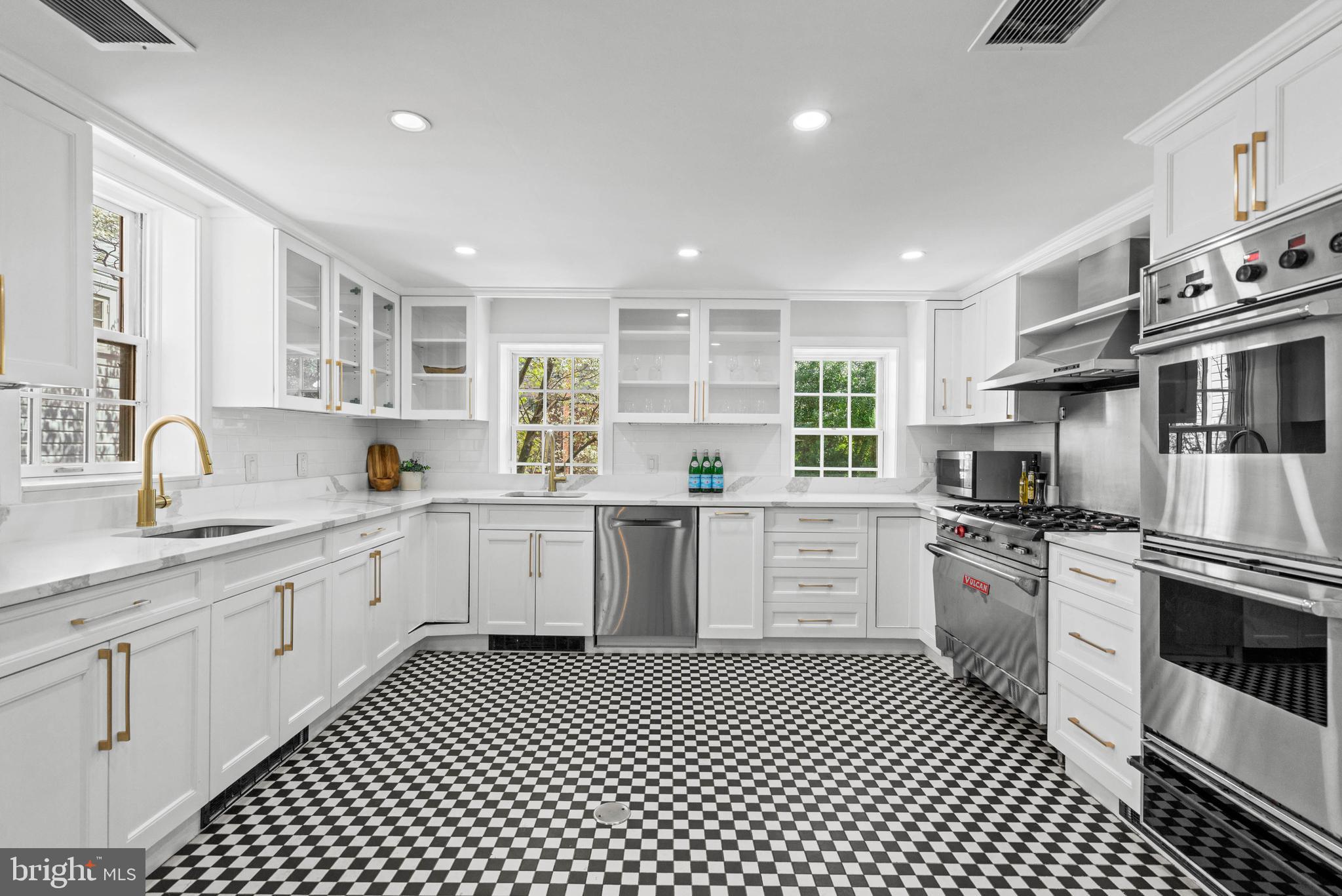 GEORGETOWN - Residential