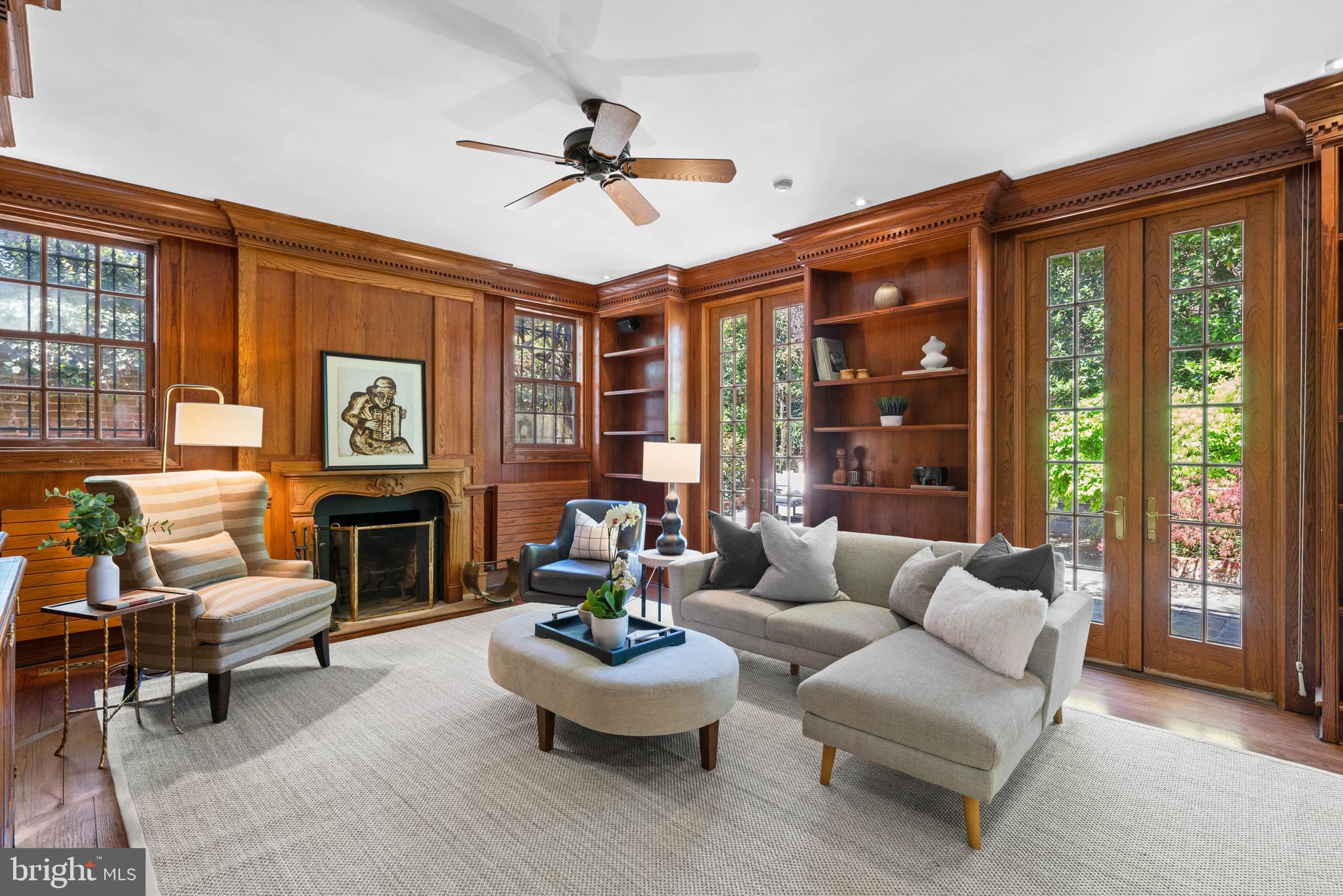 GEORGETOWN - Residential
