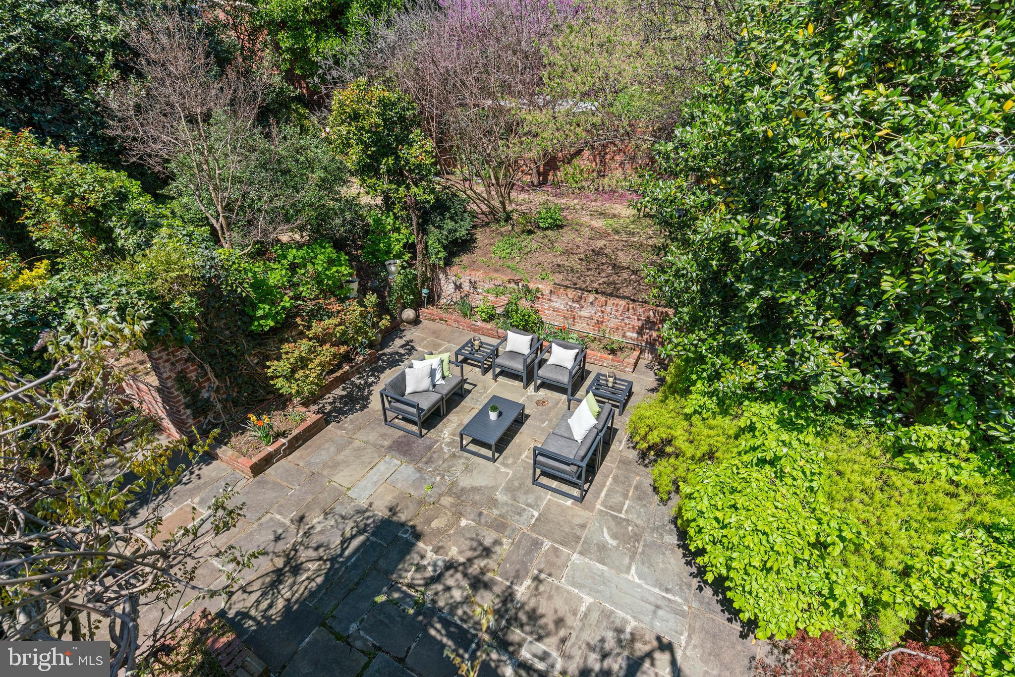 GEORGETOWN - Residential