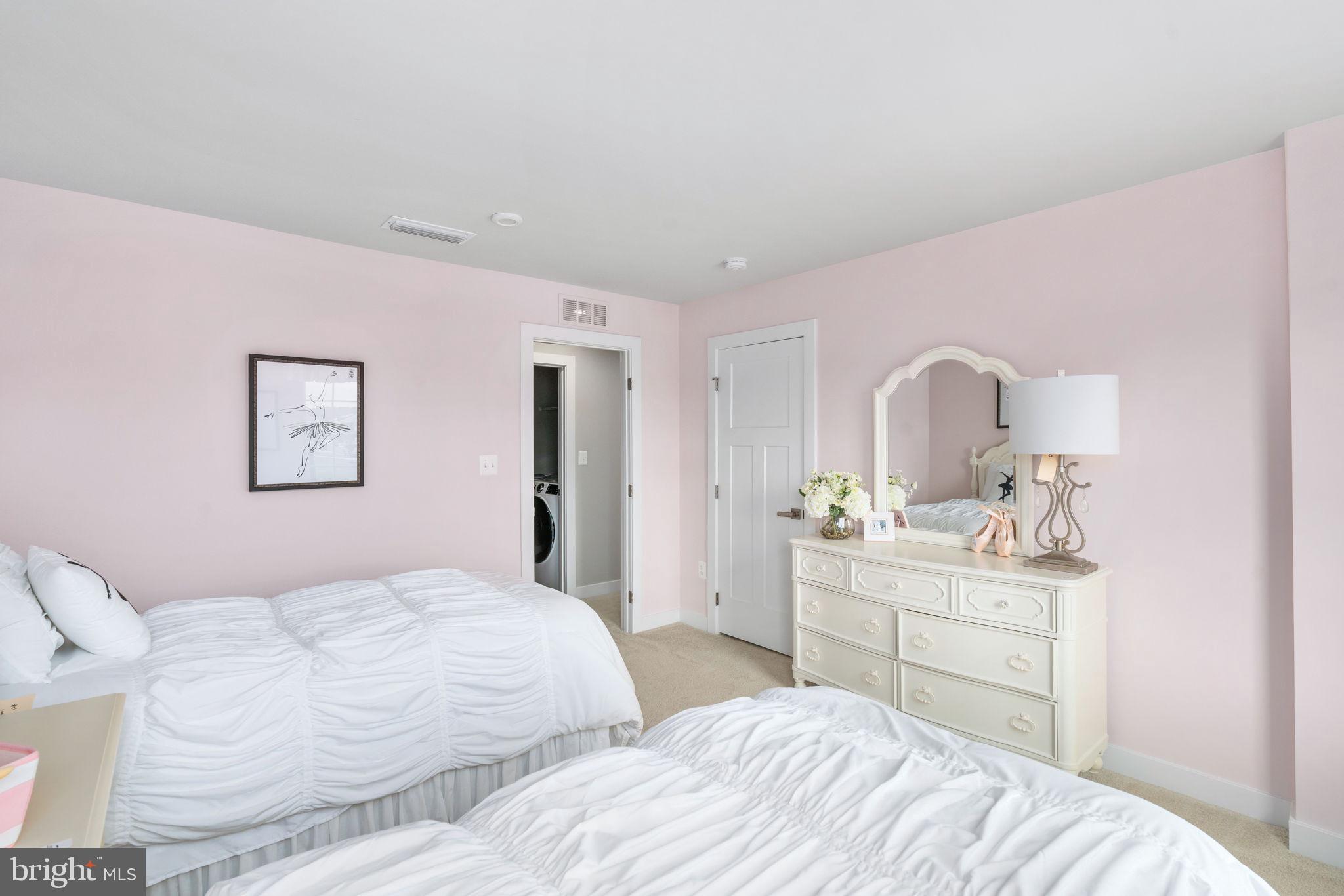 HOPYARD FARM - Residential