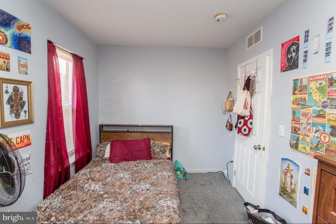 TEMPLE UNIVERSITY - Residential Lease