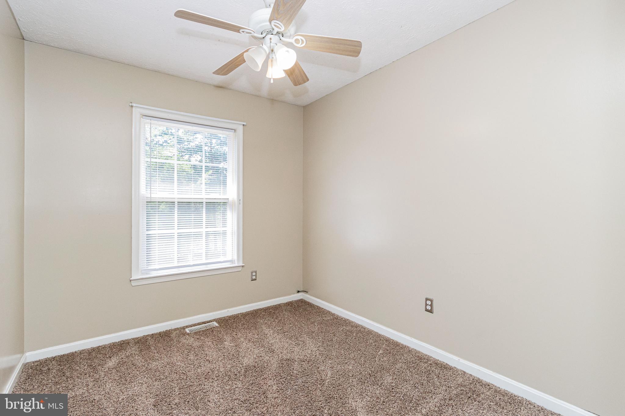 COVENTRY CREEK - Residential