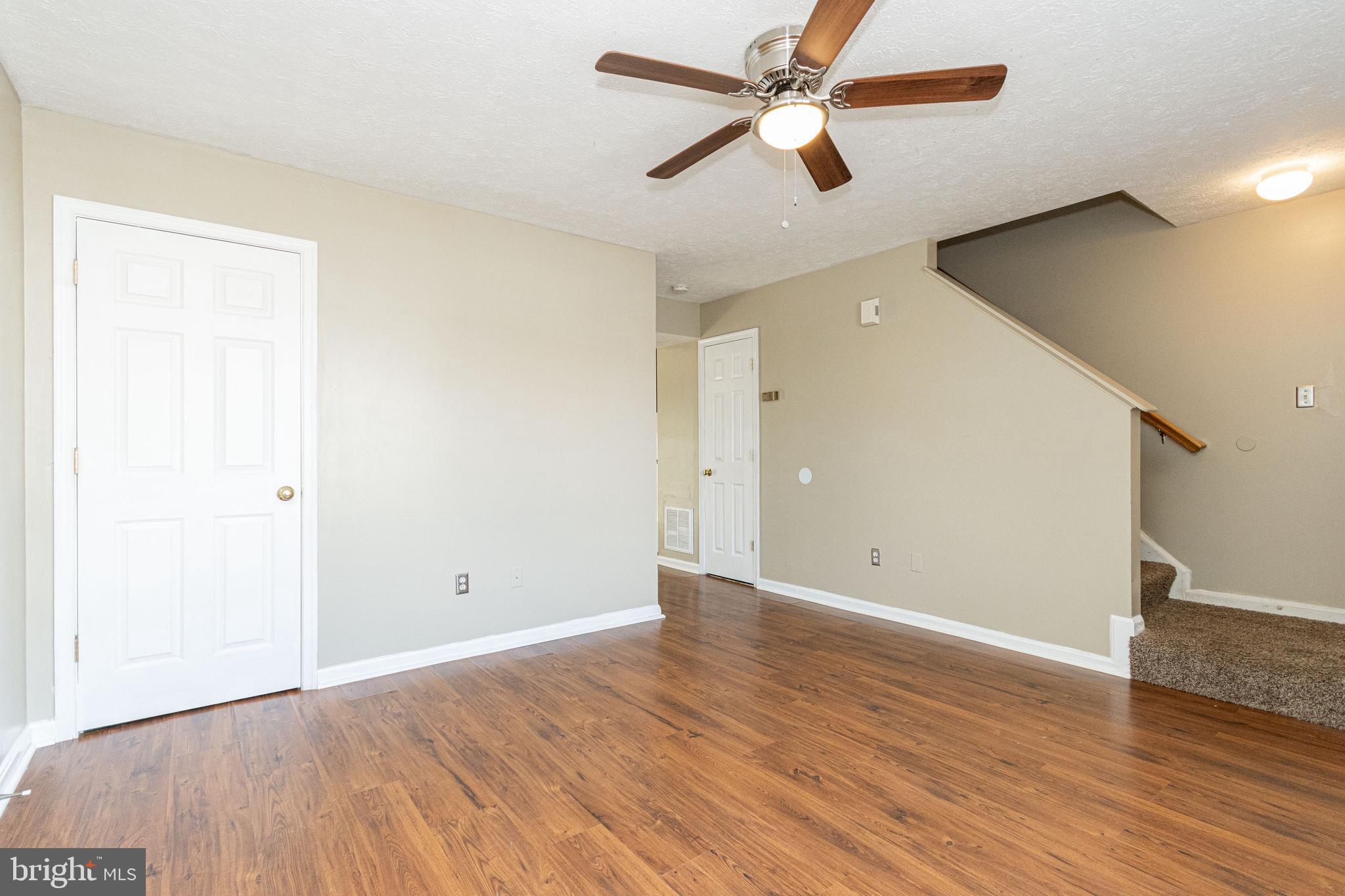 COVENTRY CREEK - Residential