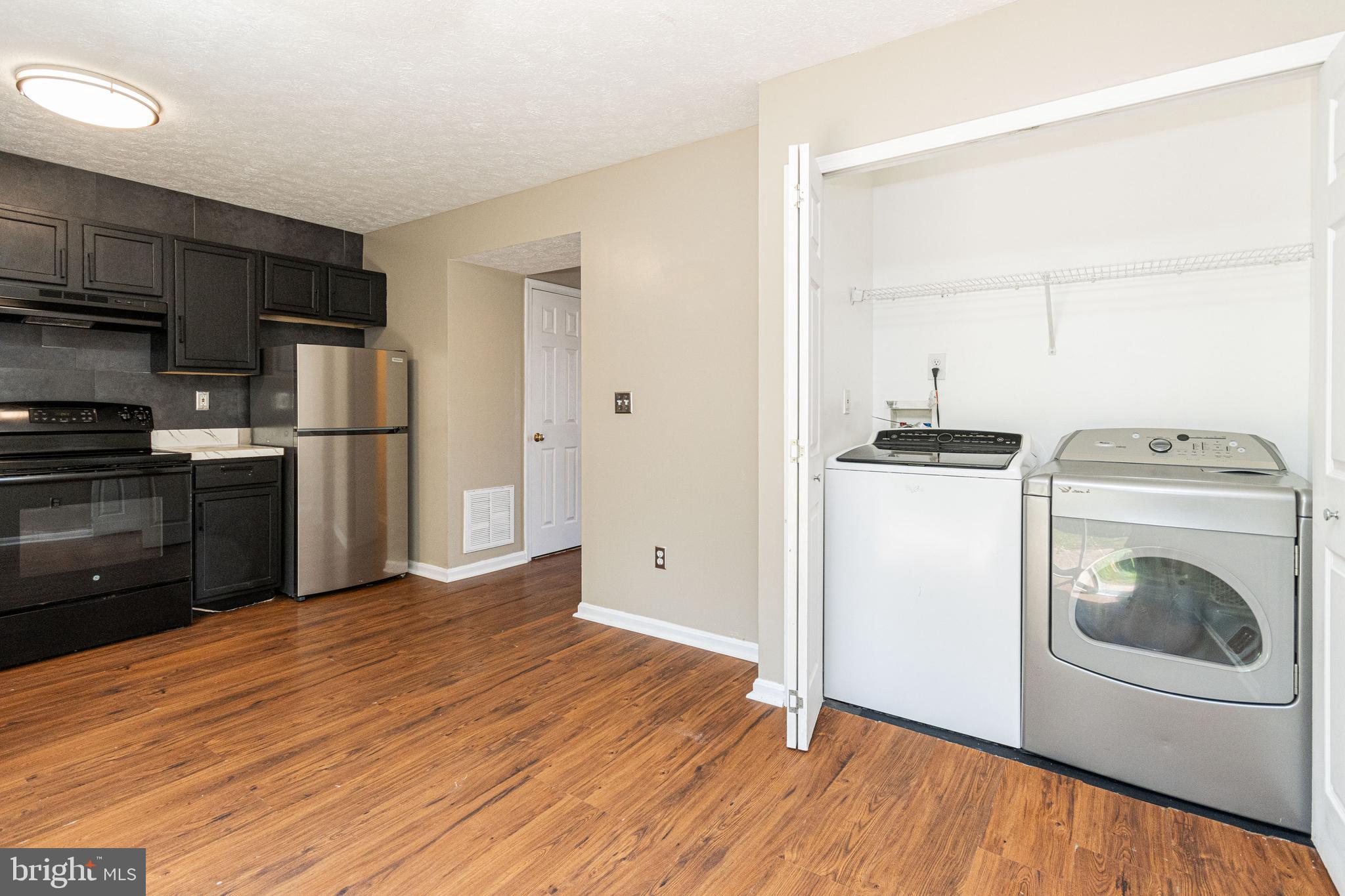 COVENTRY CREEK - Residential