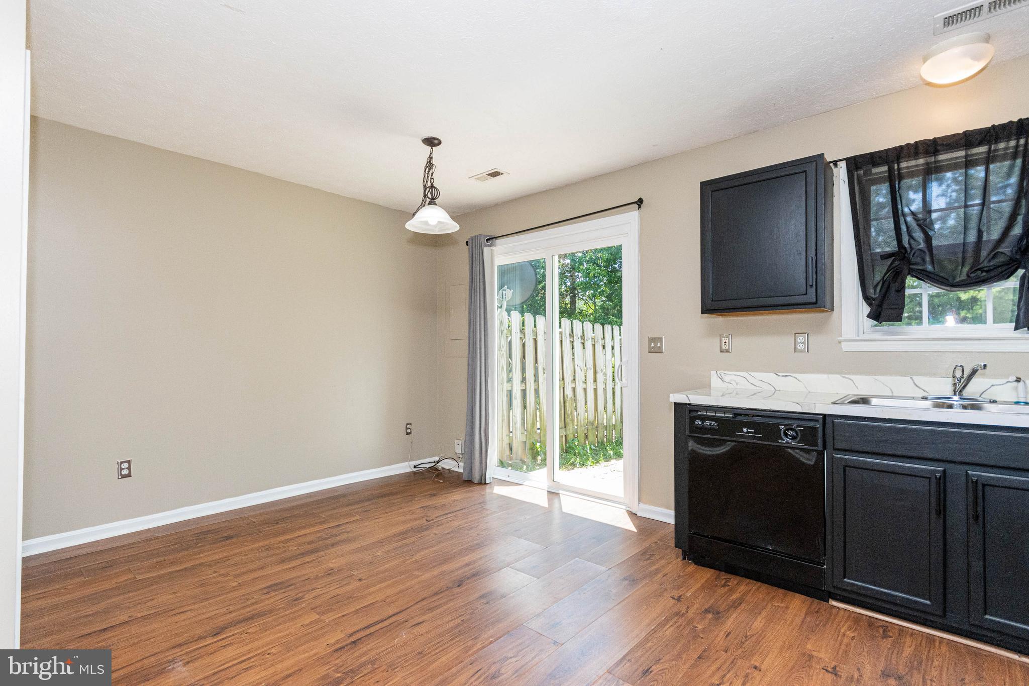 COVENTRY CREEK - Residential