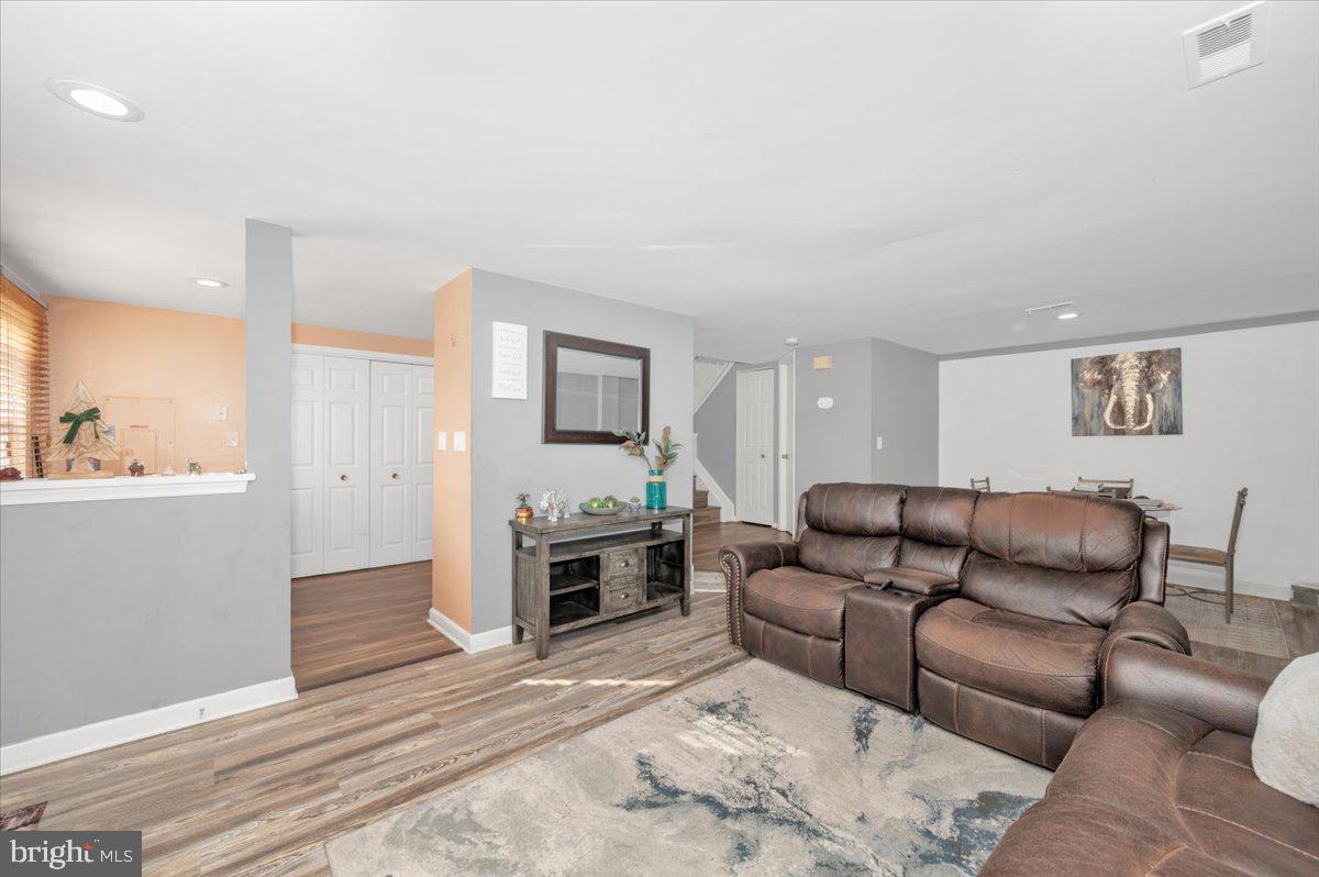 ROGERS FORGE - Residential