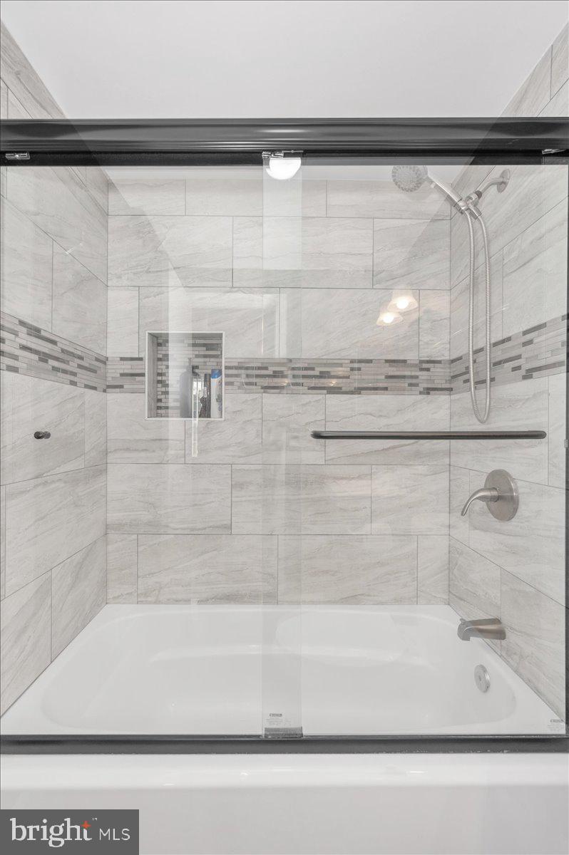 ROGERS FORGE - Residential