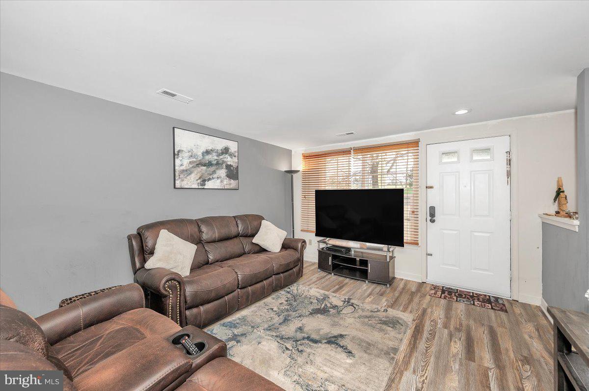 ROGERS FORGE - Residential