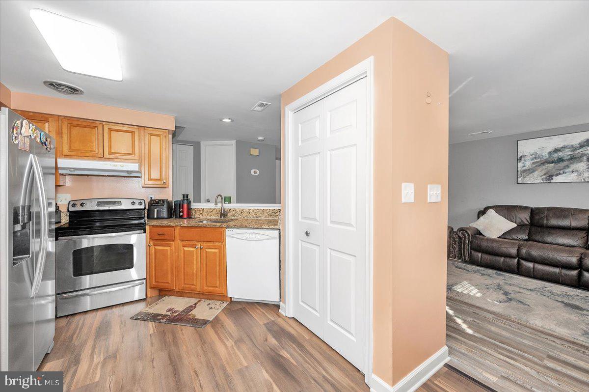 ROGERS FORGE - Residential