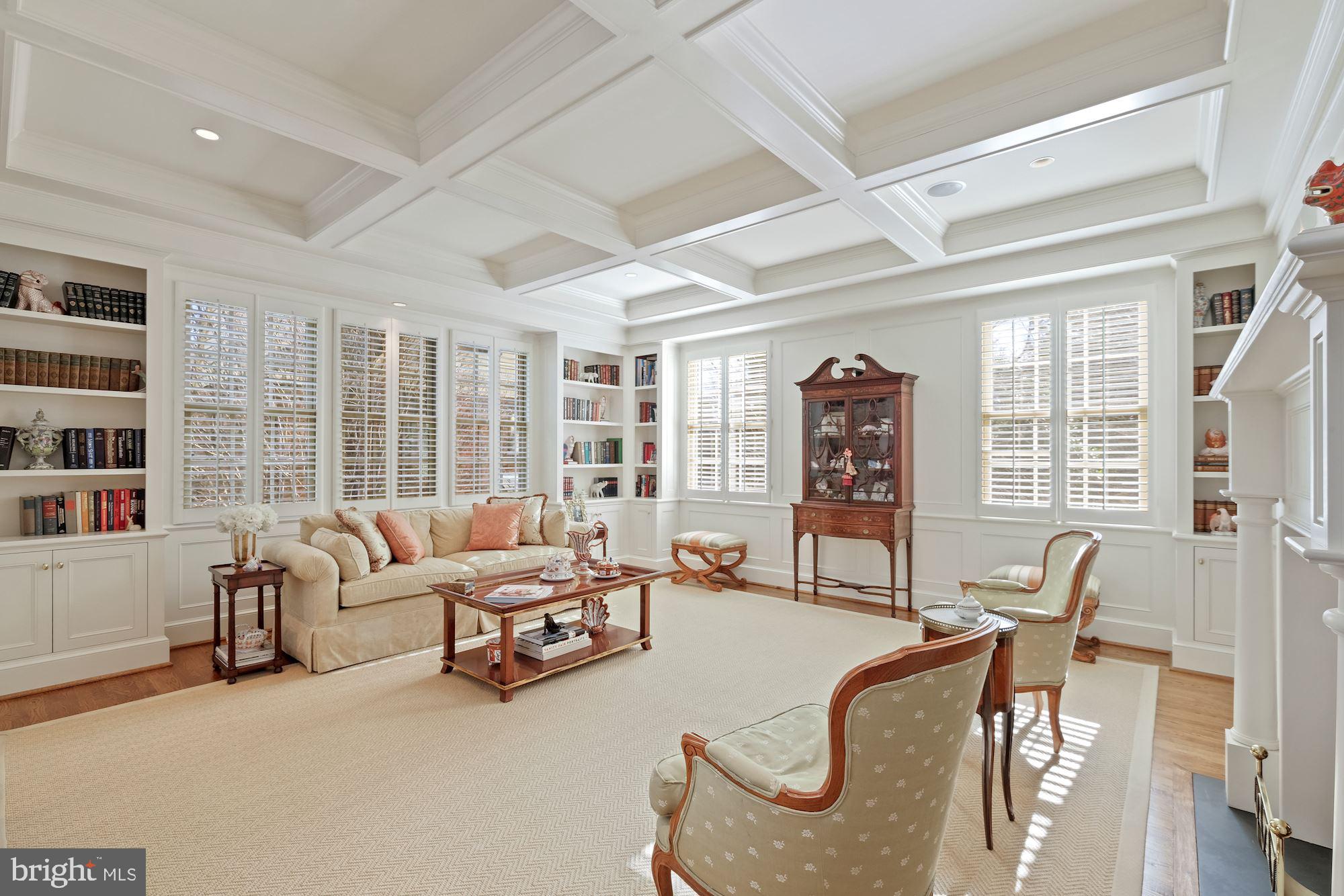 SPRING VALLEY - Residential